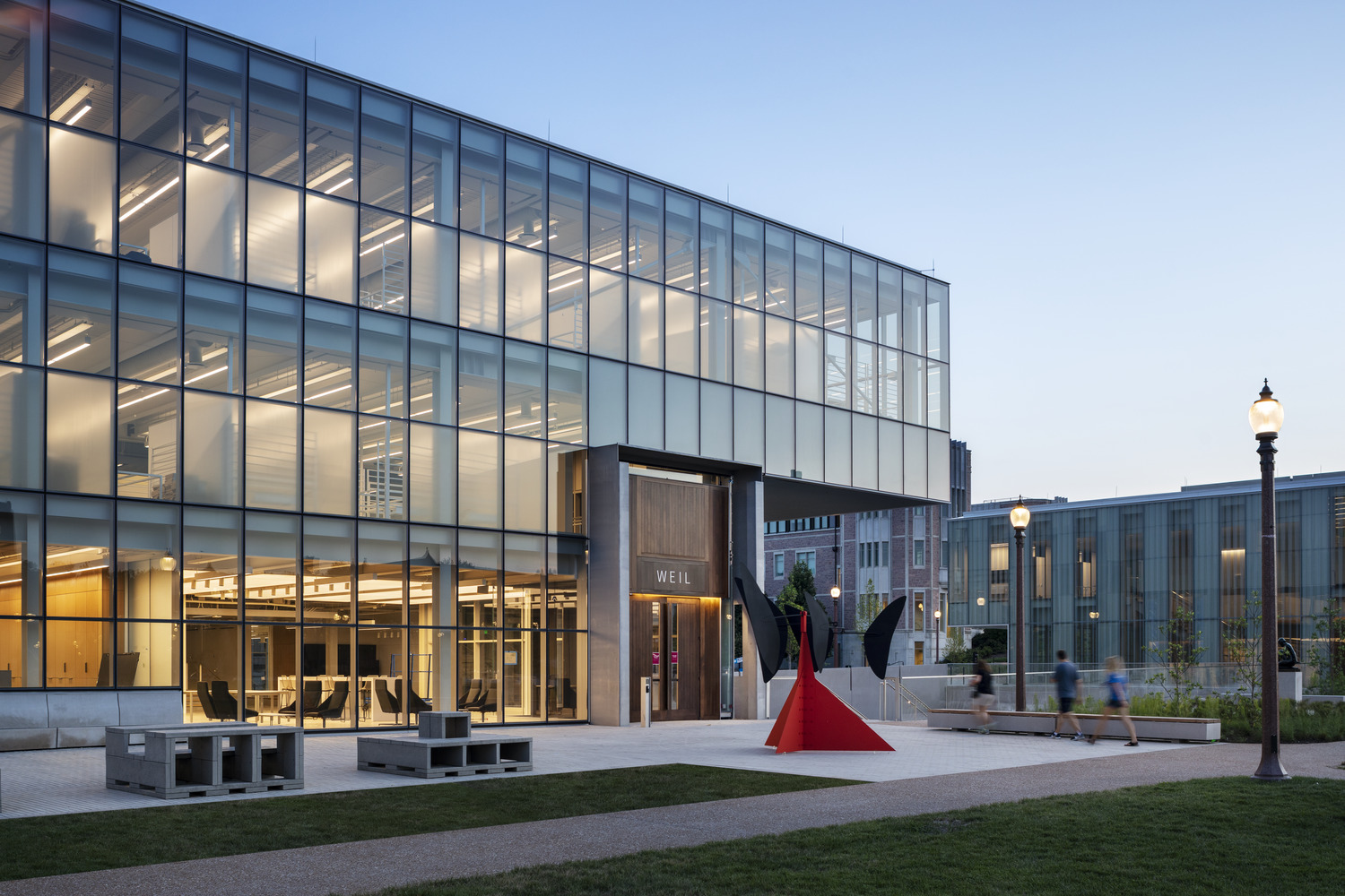 East End Transformation at Washington University in St. Louis– Exterior and Interior Photo Credit: James Ewing / JBSA 