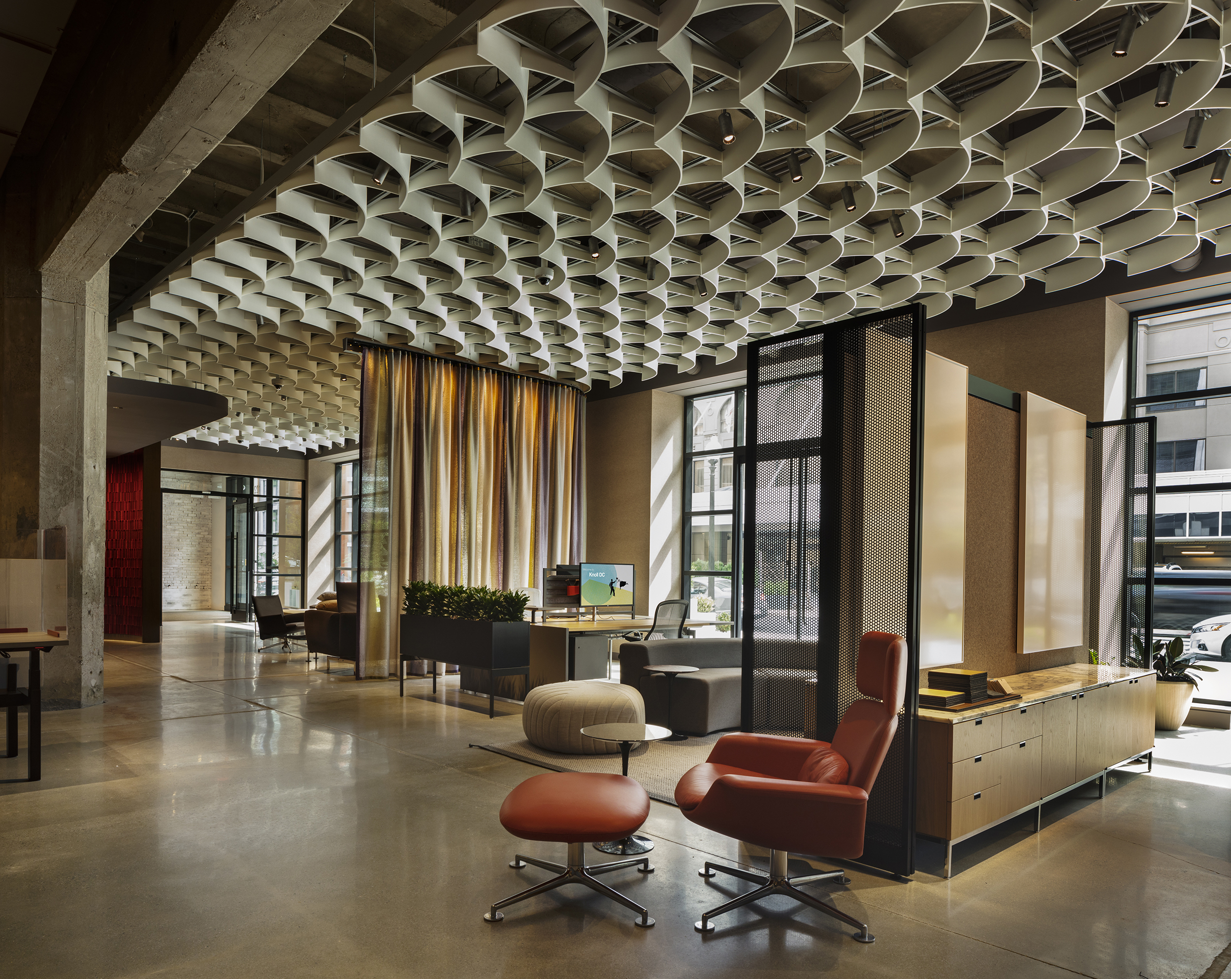 Knoll D.C. Showroom with ARO Grid Ceiling Product - Photo by Elizabeth Felicella
